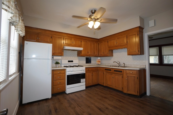 1211 18TH, ROCKFORD, Illinois 61104, 3 Bedrooms Bedrooms, ,1 BathroomBathrooms,House,For Sale,18TH,202604210