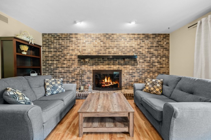 2655 Fourwinds, ROCKFORD, Illinois 61114, 4 Bedrooms Bedrooms, ,2 BathroomsBathrooms,House,For Sale,Fourwinds,202604211