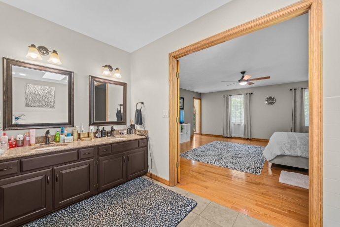 2655 Fourwinds, ROCKFORD, Illinois 61114, 4 Bedrooms Bedrooms, ,2 BathroomsBathrooms,House,For Sale,Fourwinds,202604211