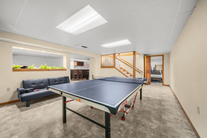 2655 Fourwinds, ROCKFORD, Illinois 61114, 4 Bedrooms Bedrooms, ,2 BathroomsBathrooms,House,For Sale,Fourwinds,202604211
