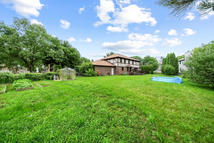 2655 Fourwinds, ROCKFORD, Illinois 61114, 4 Bedrooms Bedrooms, ,2 BathroomsBathrooms,House,For Sale,Fourwinds,202604211