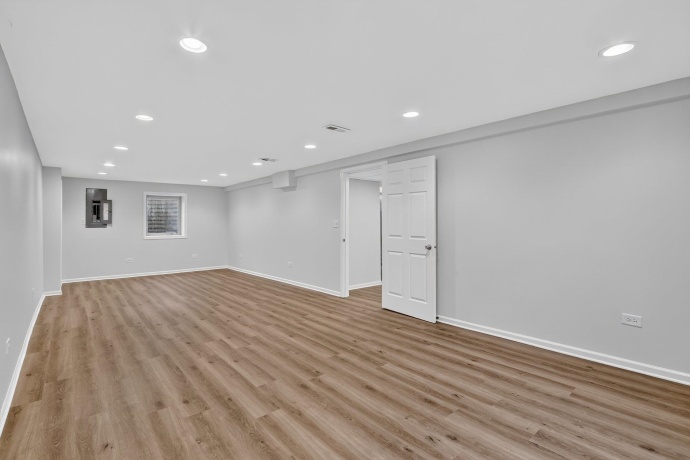 7463 Silo, MACHESNEY PARK, Illinois 61115, 4 Bedrooms Bedrooms, ,2 BathroomsBathrooms,House,For Sale,Silo,202604213