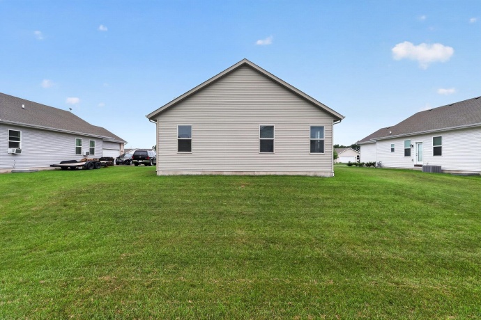7463 Silo, MACHESNEY PARK, Illinois 61115, 4 Bedrooms Bedrooms, ,2 BathroomsBathrooms,House,For Sale,Silo,202604213