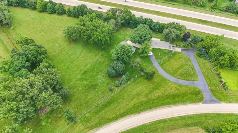 1742 Wolverine, DIXON, Illinois 61021, 4 Bedrooms Bedrooms, ,3 BathroomsBathrooms,House,For Sale,Wolverine,202604214