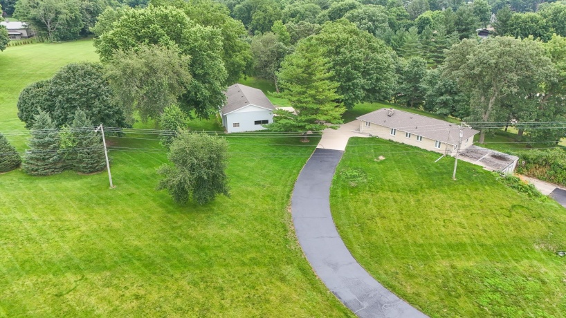 1742 Wolverine, DIXON, Illinois 61021, 4 Bedrooms Bedrooms, ,3 BathroomsBathrooms,House,For Sale,Wolverine,202604214