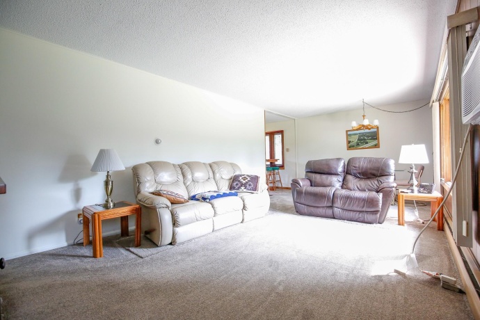 1742 Wolverine, DIXON, Illinois 61021, 4 Bedrooms Bedrooms, ,3 BathroomsBathrooms,House,For Sale,Wolverine,202604214