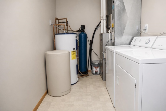 7343 Wallingford, ROCKFORD, Illinois 61107, 2 Bedrooms Bedrooms, ,2 BathroomsBathrooms,Condominium,For Sale,Wallingford,202604217