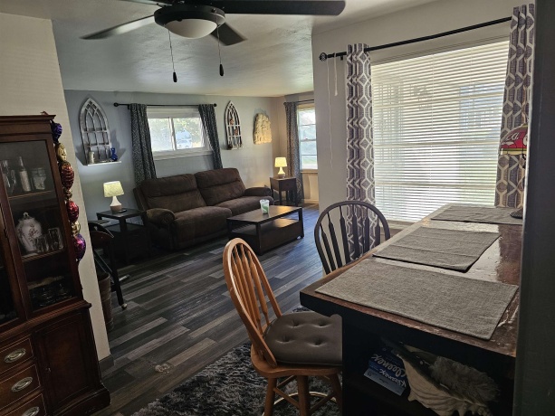 1911 Loomis, ROCKFORD, Illinois 61102, 2 Bedrooms Bedrooms, ,1 BathroomBathrooms,House,For Sale,Loomis,202604054