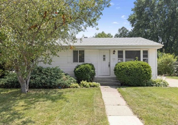 2221 Evans, LOVES PARK, Illinois 61111, 3 Bedrooms Bedrooms, ,1 BathroomBathrooms,House,For Sale,Evans,202604221