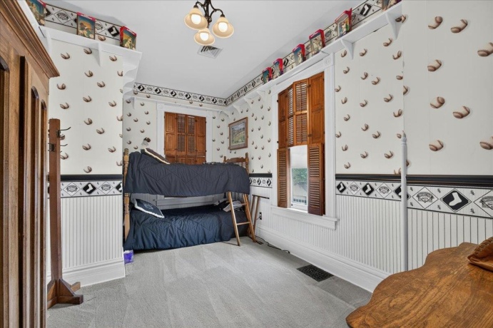 622 7th, ROCHELLE, Illinois 61068, 5 Bedrooms Bedrooms, ,2 BathroomsBathrooms,House,For Sale,7th,202604225