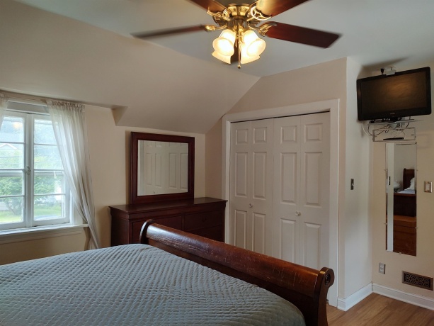 915 Julien, BELVIDERE, Illinois 61008, 3 Bedrooms Bedrooms, ,2 BathroomsBathrooms,House,For Sale,Julien,202604226