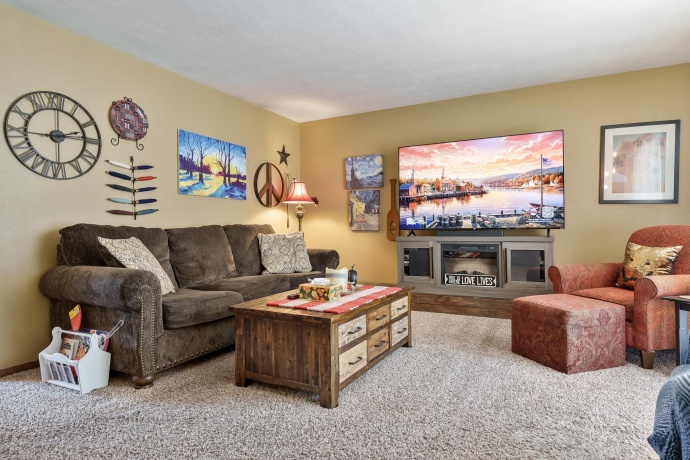 210 CENTER, ROCKTON, Illinois 61072, 2 Bedrooms Bedrooms, ,2 BathroomsBathrooms,House,For Sale,CENTER,202604207