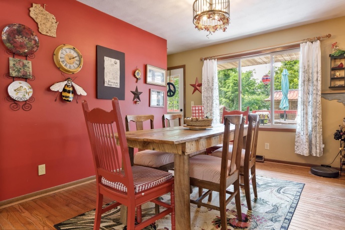 210 CENTER, ROCKTON, Illinois 61072, 2 Bedrooms Bedrooms, ,2 BathroomsBathrooms,House,For Sale,CENTER,202604207