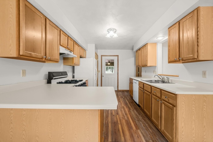 510 HITT, MOUNT MORRIS, Illinois 61054, 3 Bedrooms Bedrooms, ,3 BathroomsBathrooms,House,For Sale,HITT,202604228