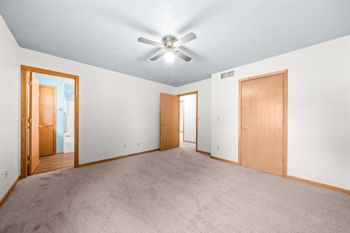 510 HITT, MOUNT MORRIS, Illinois 61054, 3 Bedrooms Bedrooms, ,3 BathroomsBathrooms,House,For Sale,HITT,202604228