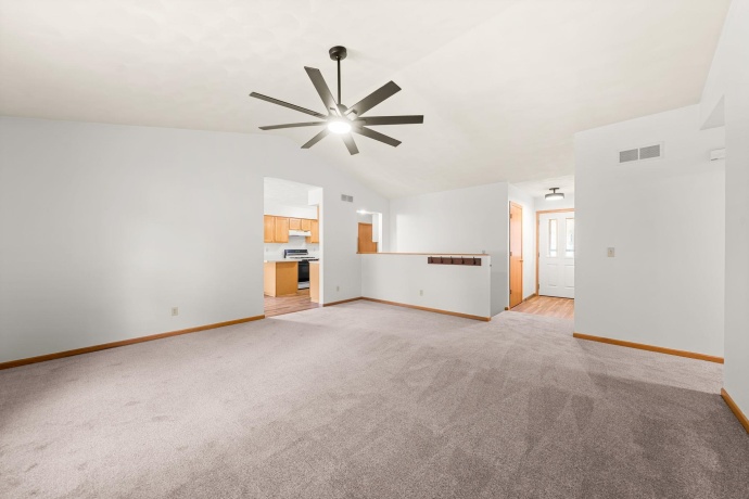 510 HITT, MOUNT MORRIS, Illinois 61054, 3 Bedrooms Bedrooms, ,3 BathroomsBathrooms,House,For Sale,HITT,202604228
