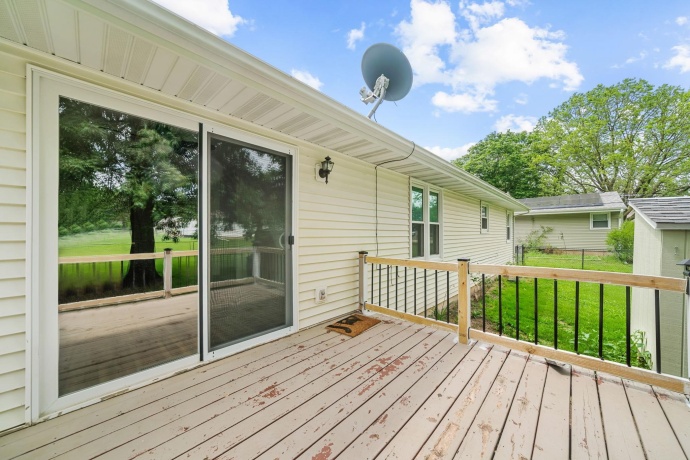 510 HITT, MOUNT MORRIS, Illinois 61054, 3 Bedrooms Bedrooms, ,3 BathroomsBathrooms,House,For Sale,HITT,202604228