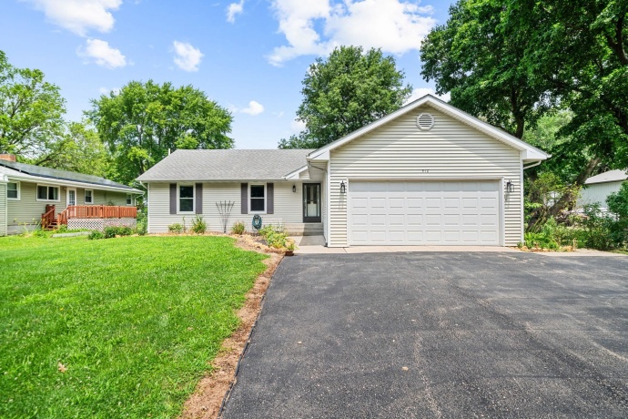 510 HITT, MOUNT MORRIS, Illinois 61054, 3 Bedrooms Bedrooms, ,3 BathroomsBathrooms,House,For Sale,HITT,202604228