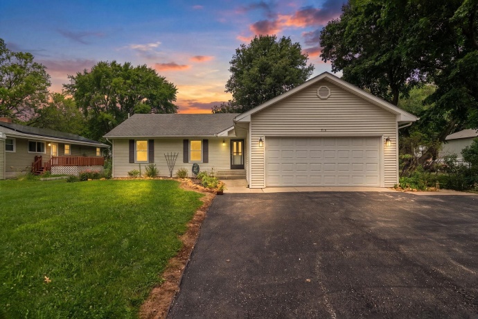 510 HITT, MOUNT MORRIS, Illinois 61054, 3 Bedrooms Bedrooms, ,3 BathroomsBathrooms,House,For Sale,HITT,202604228