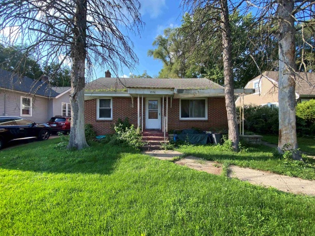 2336 19th, ROCKFORD, Illinois 61104, 2 Bedrooms Bedrooms, ,1 BathroomBathrooms,House,For Sale,19th,202604229