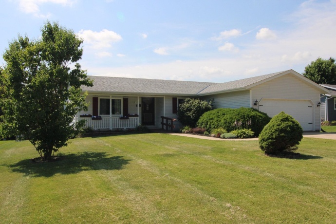 140 Tiffany, Cedarville, Illinois 61013, 3 Bedrooms Bedrooms, ,3 BathroomsBathrooms,House,For Sale,Tiffany,202604230