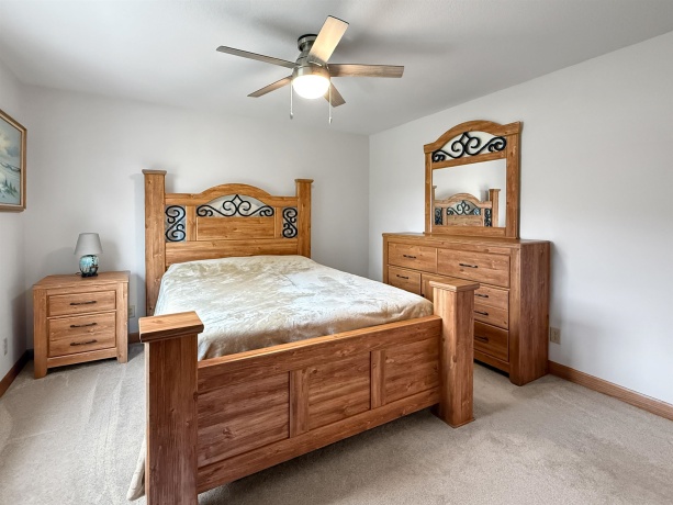 562 Pine Meadow, DIXON, Illinois 61021, 2 Bedrooms Bedrooms, ,1 BathroomBathrooms,House,For Sale,Pine Meadow,202604232