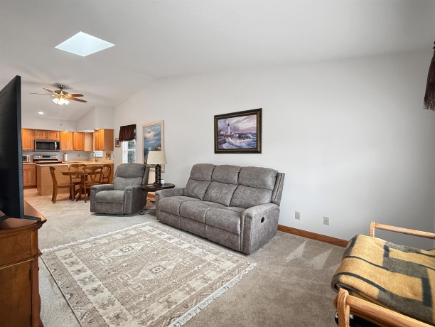 562 Pine Meadow, DIXON, Illinois 61021, 2 Bedrooms Bedrooms, ,1 BathroomBathrooms,House,For Sale,Pine Meadow,202604232