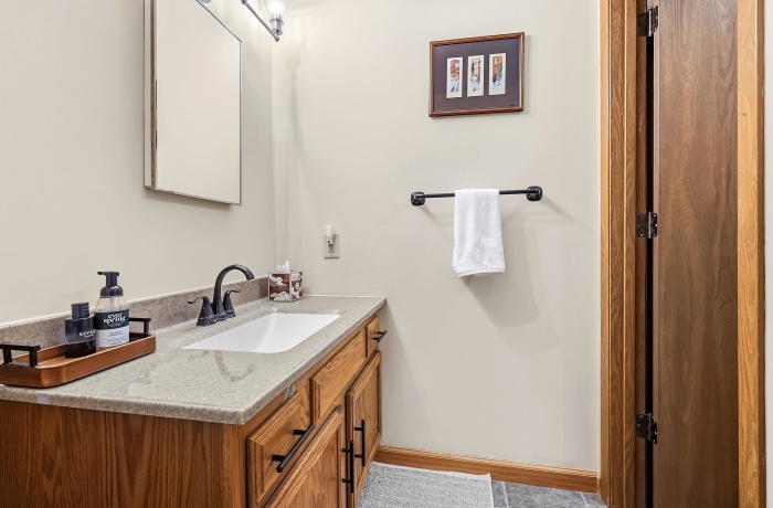 24 Spring Creek, GALENA, Illinois 61036, 2 Bedrooms Bedrooms, ,2 BathroomsBathrooms,Condominium,For Sale,Spring Creek,202604236