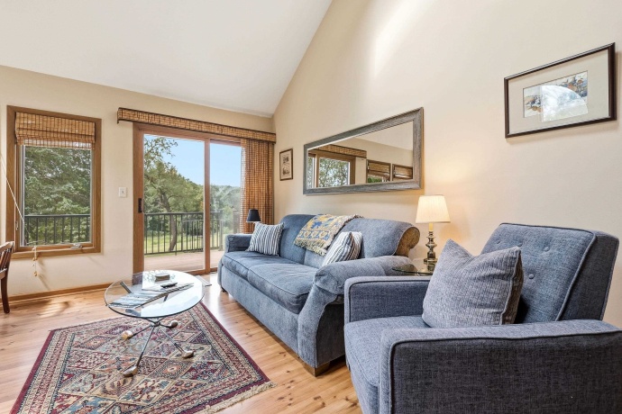 24 Spring Creek, GALENA, Illinois 61036, 2 Bedrooms Bedrooms, ,2 BathroomsBathrooms,Condominium,For Sale,Spring Creek,202604236