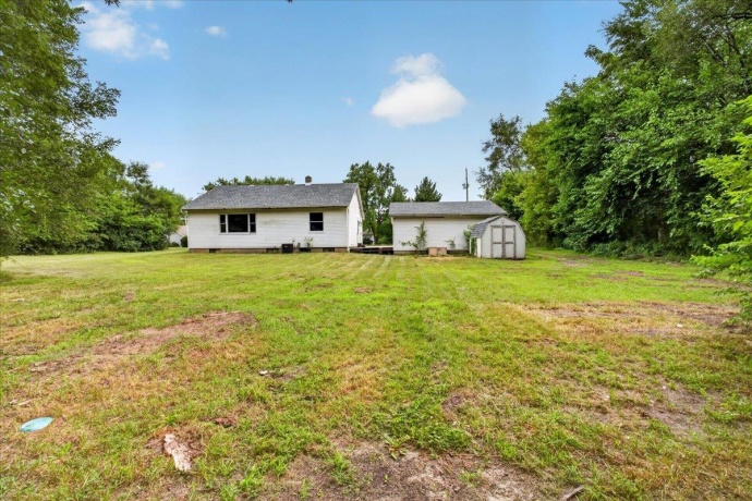 802 Darwin, MACHESNEY PARK, Illinois 61115, 2 Bedrooms Bedrooms, ,1 BathroomBathrooms,House,For Sale,Darwin,202604238