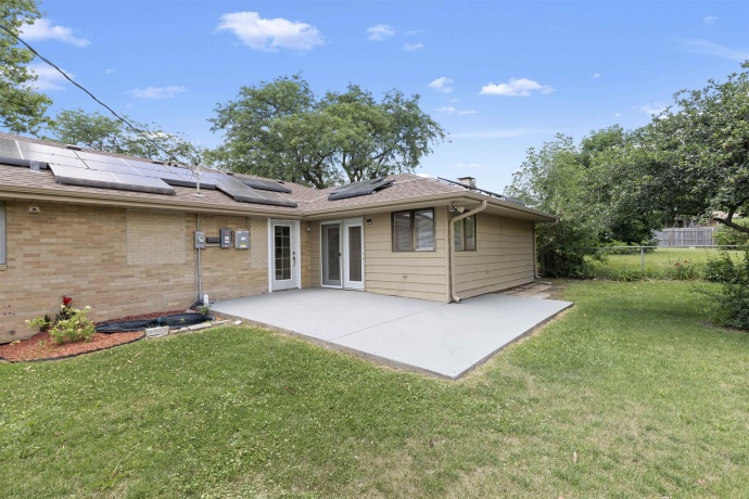 3631 Huffman, ROCKFORD, Illinois 61103, 4 Bedrooms Bedrooms, ,4 BathroomsBathrooms,House,For Sale,Huffman,202604240