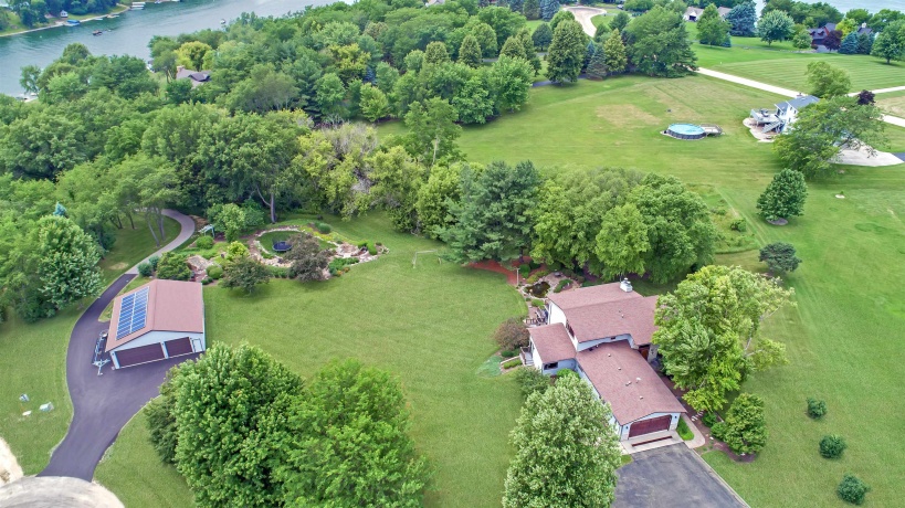 24-83 Ranchwood, LAKE CARROLL, Illinois 61046, 5 Bedrooms Bedrooms, ,3 BathroomsBathrooms,House,For Sale,Ranchwood,202604241