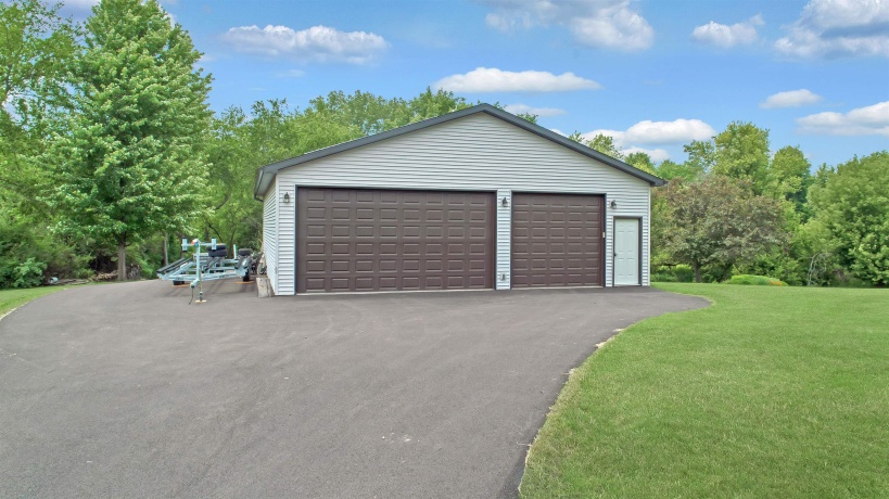 24-83 Ranchwood, LAKE CARROLL, Illinois 61046, 5 Bedrooms Bedrooms, ,3 BathroomsBathrooms,House,For Sale,Ranchwood,202604241