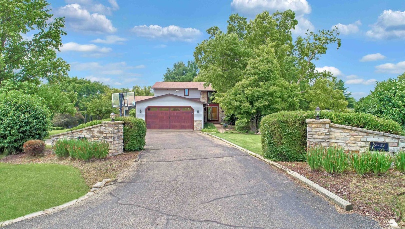24-83 Ranchwood, LAKE CARROLL, Illinois 61046, 5 Bedrooms Bedrooms, ,3 BathroomsBathrooms,House,For Sale,Ranchwood,202604241