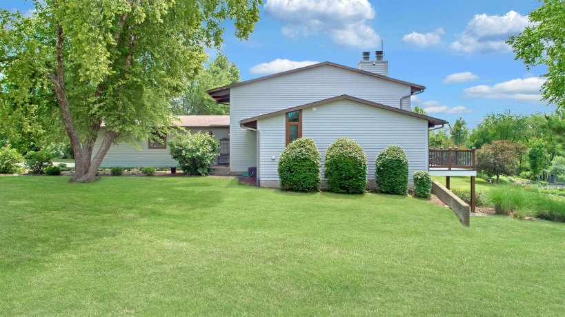24-83 Ranchwood, LAKE CARROLL, Illinois 61046, 5 Bedrooms Bedrooms, ,3 BathroomsBathrooms,House,For Sale,Ranchwood,202604241