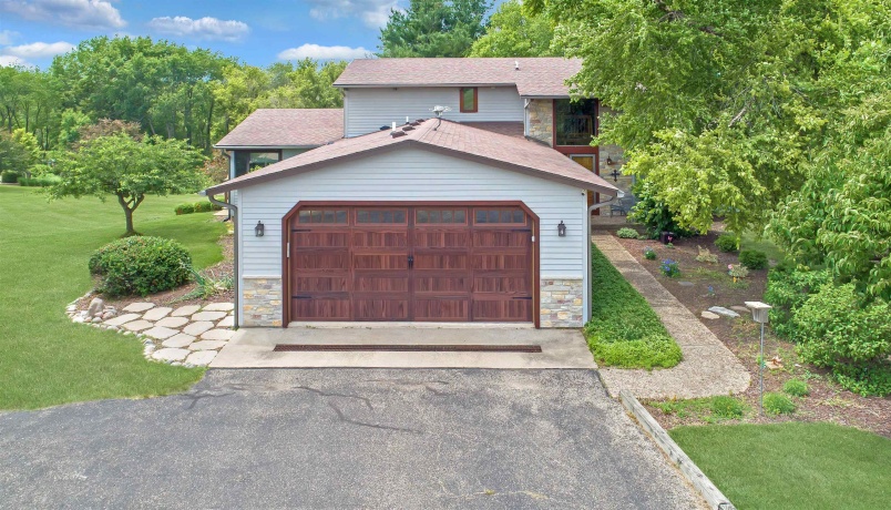 24-83 Ranchwood, LAKE CARROLL, Illinois 61046, 5 Bedrooms Bedrooms, ,3 BathroomsBathrooms,House,For Sale,Ranchwood,202604241