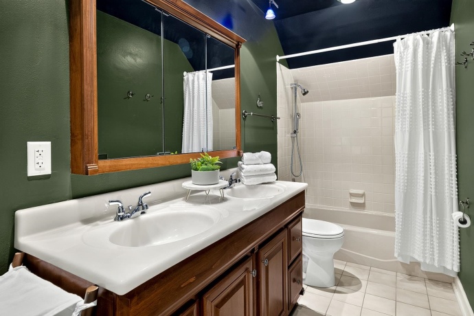 5315 Gingeridge, ROCKFORD, Illinois 61114, 4 Bedrooms Bedrooms, ,2 BathroomsBathrooms,House,For Sale,Gingeridge,202604244