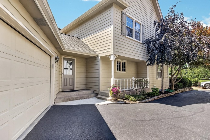 5315 Gingeridge, ROCKFORD, Illinois 61114, 4 Bedrooms Bedrooms, ,2 BathroomsBathrooms,House,For Sale,Gingeridge,202604244