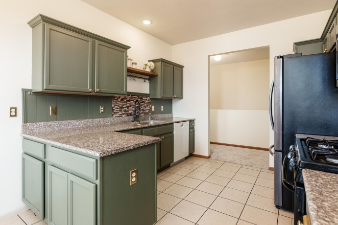 853 Goosedown, ROSCOE, Illinois 61073, 5 Bedrooms Bedrooms, ,2 BathroomsBathrooms,House,For Sale,Goosedown,202604245