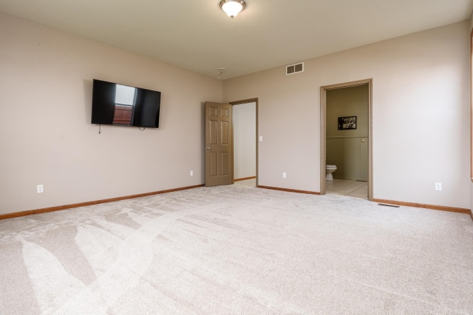 853 Goosedown, ROSCOE, Illinois 61073, 5 Bedrooms Bedrooms, ,2 BathroomsBathrooms,House,For Sale,Goosedown,202604245