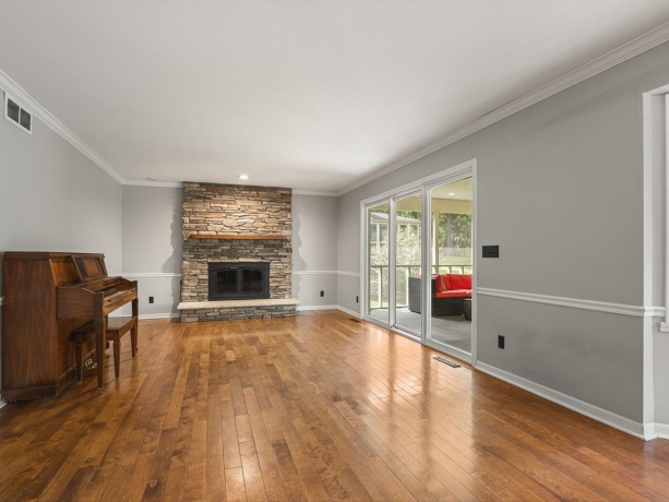 12352 LEDGES, ROSCOE, Illinois 61073, 4 Bedrooms Bedrooms, ,2 BathroomsBathrooms,House,For Sale,LEDGES,202604246