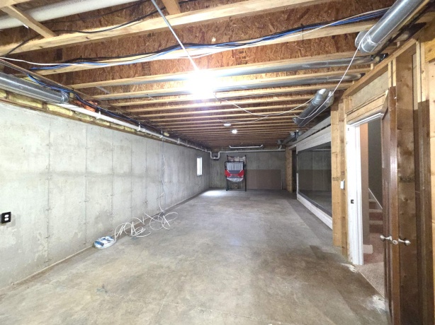 13200 NEWBURY, CALEDONIA, Illinois 61011, 5 Bedrooms Bedrooms, ,3 BathroomsBathrooms,House,For Sale,NEWBURY,202604247