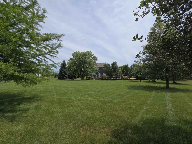 13200 NEWBURY, CALEDONIA, Illinois 61011, 5 Bedrooms Bedrooms, ,3 BathroomsBathrooms,House,For Sale,NEWBURY,202604247