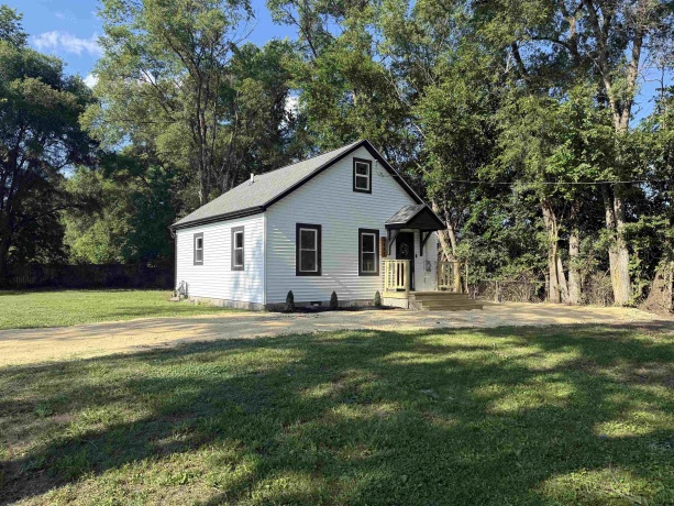 2403 Belden, ROCKFORD, Illinois 61101, 2 Bedrooms Bedrooms, ,1 BathroomBathrooms,House,For Sale,Belden,202604248