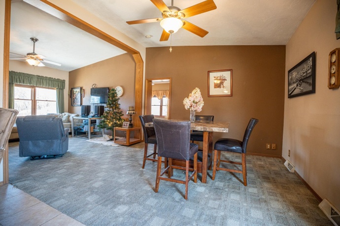 9304 Ellis, FENTON, Illinois 61251, 2 Bedrooms Bedrooms, ,1 BathroomBathrooms,House,For Sale,Ellis,202604251