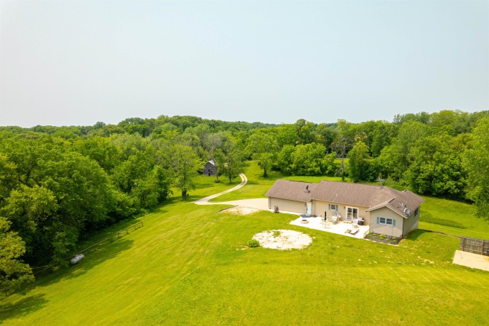 9304 Ellis, FENTON, Illinois 61251, 2 Bedrooms Bedrooms, ,1 BathroomBathrooms,House,For Sale,Ellis,202604251