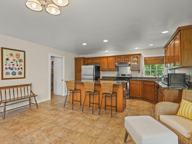 11531 CROSS CREEK ESTATES, BELVIDERE, Illinois 61008, 4 Bedrooms Bedrooms, ,2 BathroomsBathrooms,House,For Sale,CROSS CREEK ESTATES,202604253