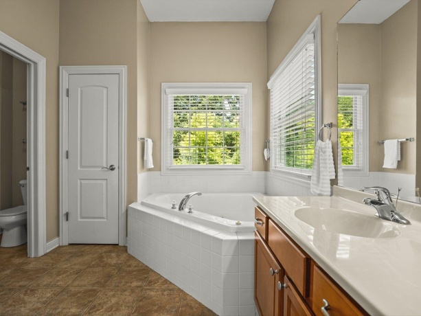 11531 CROSS CREEK ESTATES, BELVIDERE, Illinois 61008, 4 Bedrooms Bedrooms, ,2 BathroomsBathrooms,House,For Sale,CROSS CREEK ESTATES,202604253