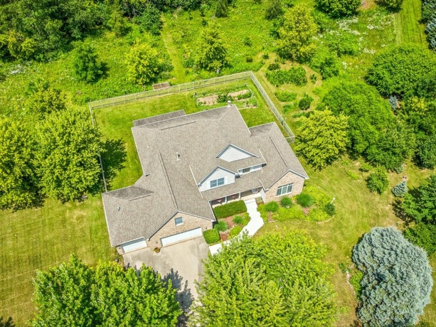 11531 CROSS CREEK ESTATES, BELVIDERE, Illinois 61008, 4 Bedrooms Bedrooms, ,2 BathroomsBathrooms,House,For Sale,CROSS CREEK ESTATES,202604253