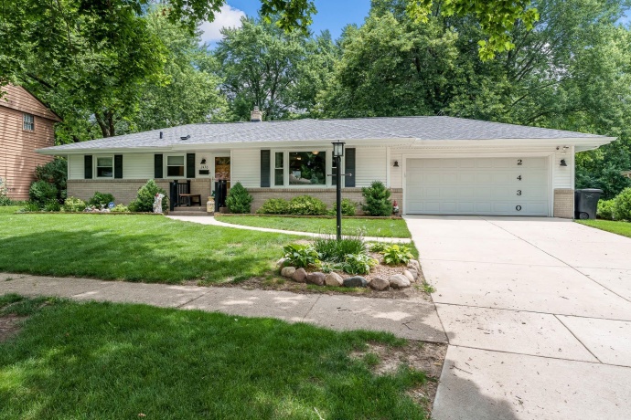 2430 Evanston, ROCKFORD, Illinois 61108, 3 Bedrooms Bedrooms, ,1 BathroomBathrooms,House,For Sale,Evanston,202604255